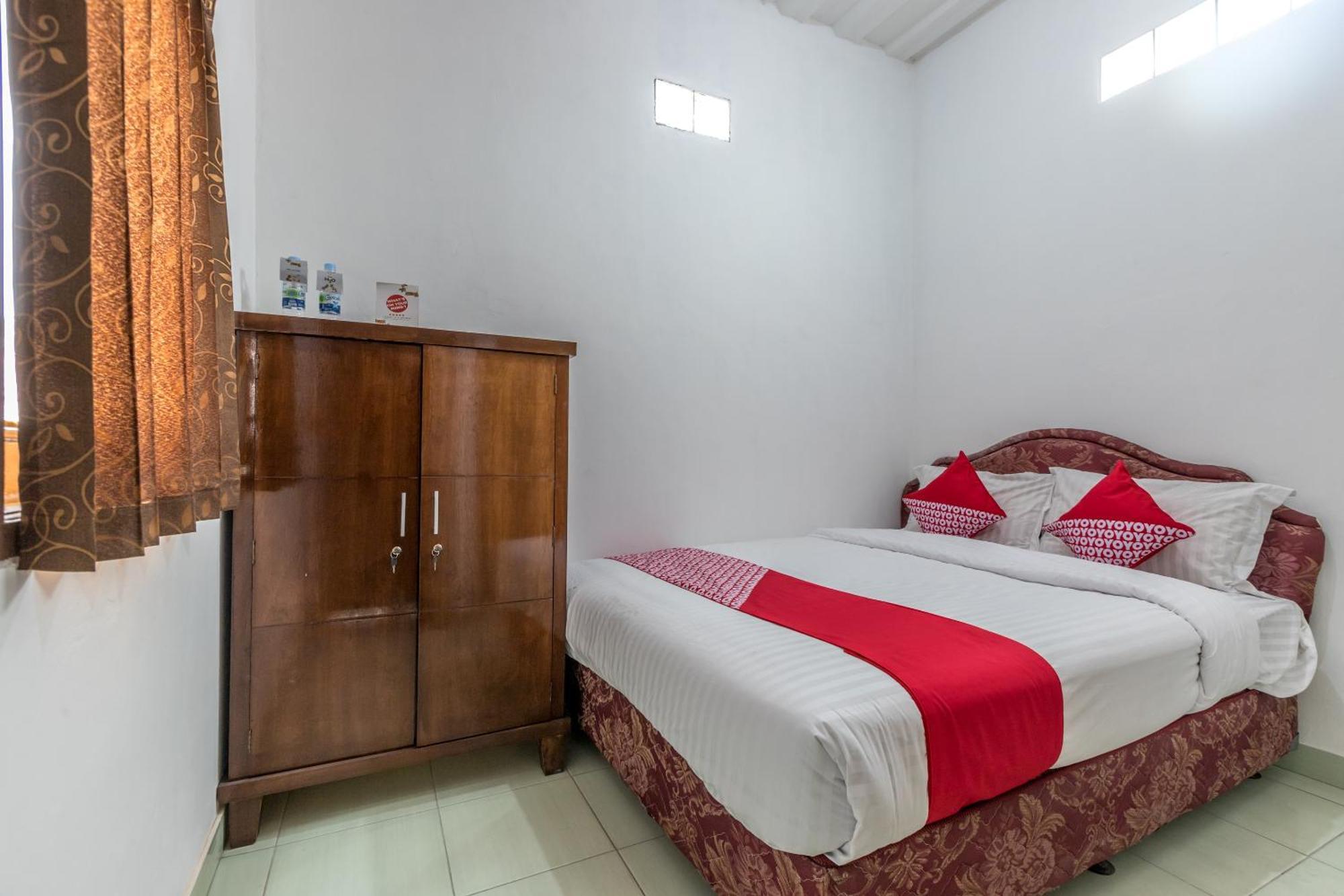 Hotel Oyo 1082 Kost Arie 1 Jakarta Exteriér fotografie